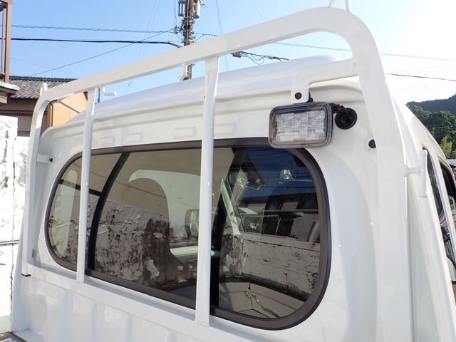 DAIHATSU HIJET truck 4WD 2025