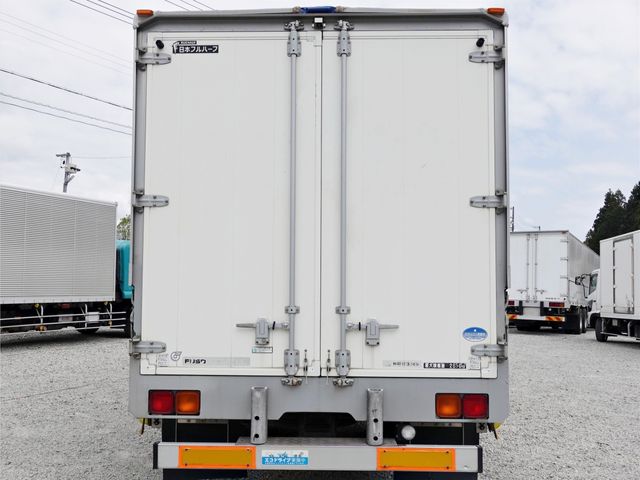 MITSUBISHI FUSOU FIGHTER 2007