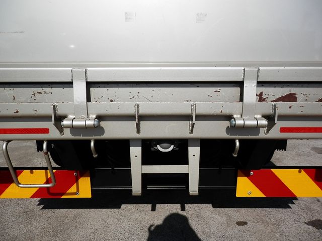 MITSUBISHI CANTER 2017