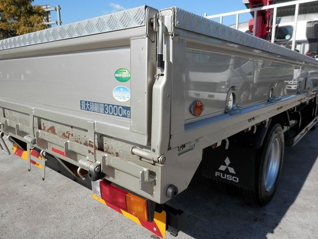 MITSUBISHI CANTER 2017