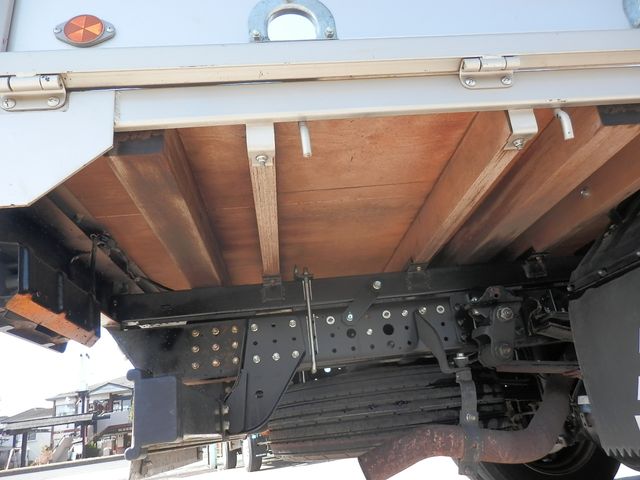 MITSUBISHI CANTER 2017