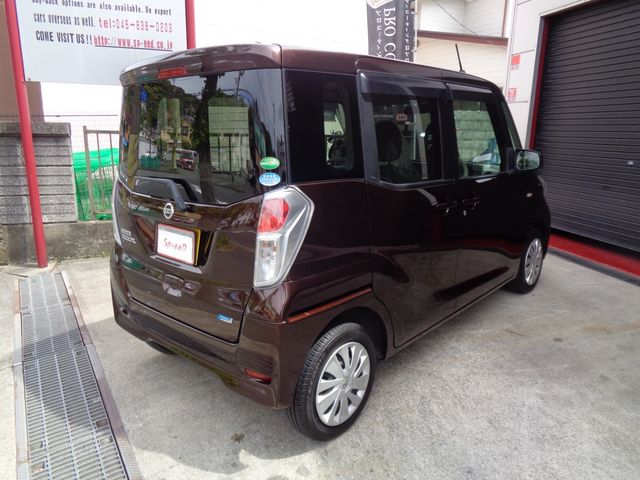 NISSAN DAYZ ROOX 2015