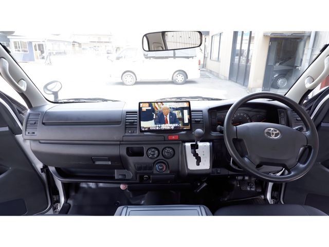 TOYOTA HIACE van 2WD 2014