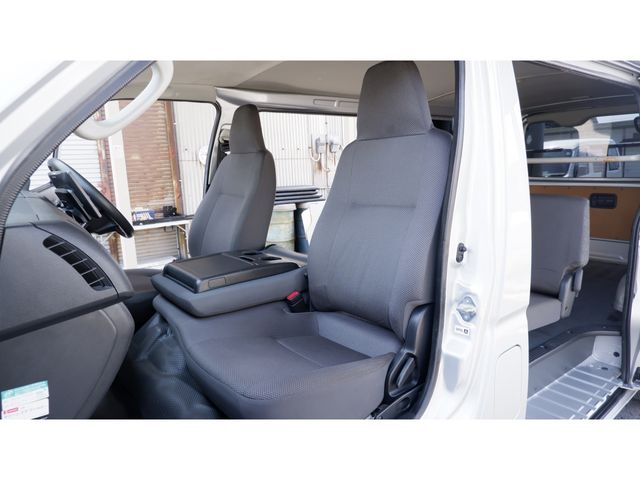 TOYOTA HIACE van 2WD 2014