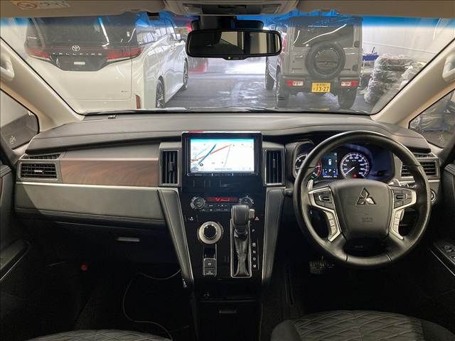 MITSUBISHI DELICA D:5 4WD 2022