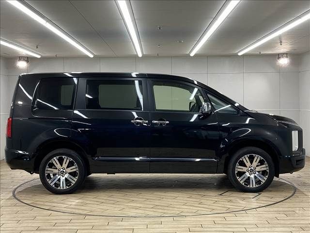 MITSUBISHI DELICA D:5 4WD 2022