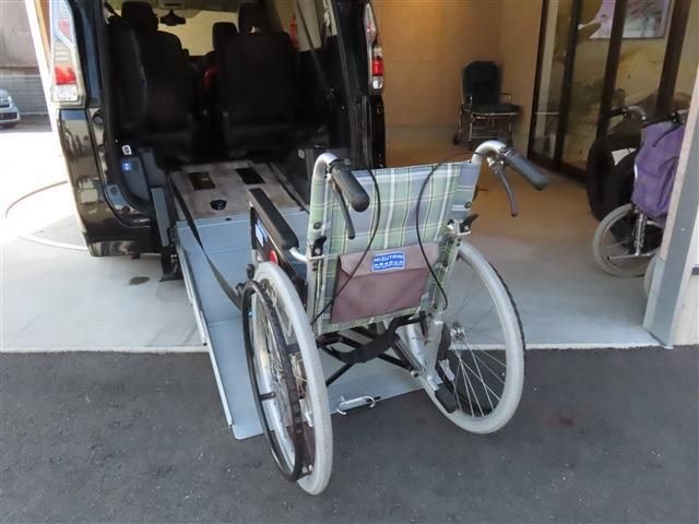 NISSAN SERENA  WG 2020