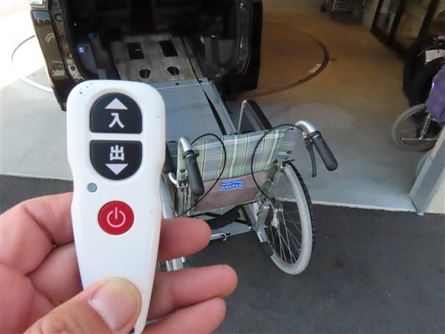 NISSAN SERENA  WG 2020