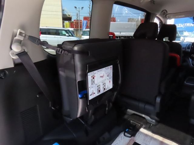 NISSAN SERENA  WG 2020