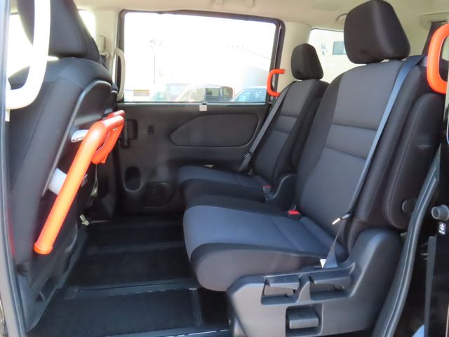 NISSAN SERENA  WG 2020