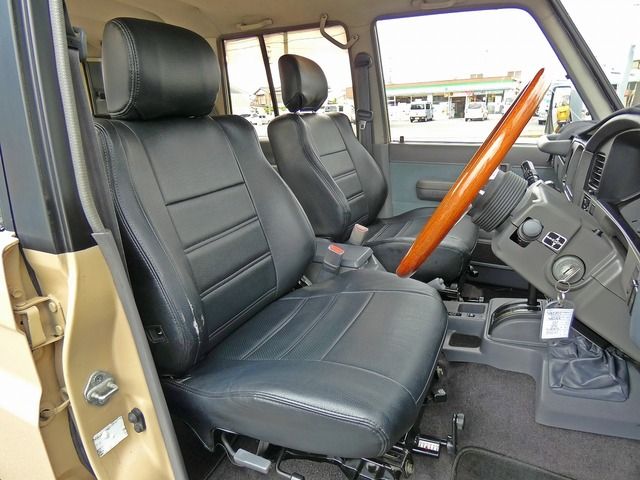 TOYOTA LANDCRUISER PRADO 1993