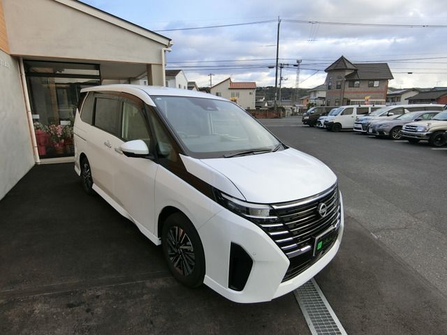 NISSAN SERENA  WG 2023