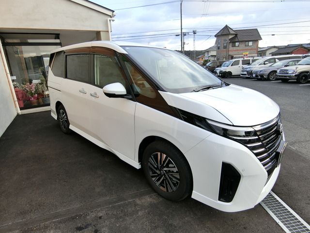NISSAN SERENA  WG 2023