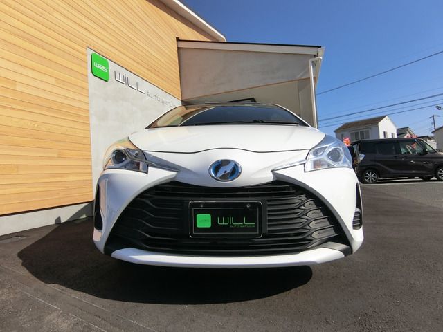 TOYOTA VITZ HYBRID 2019