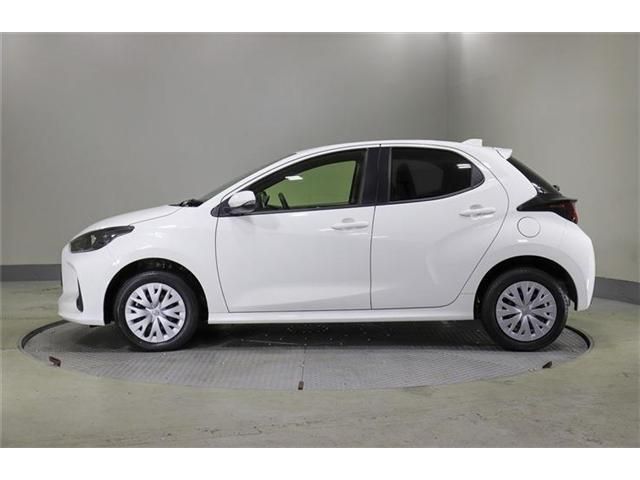 TOYOTA YARIS HYBRID 2022