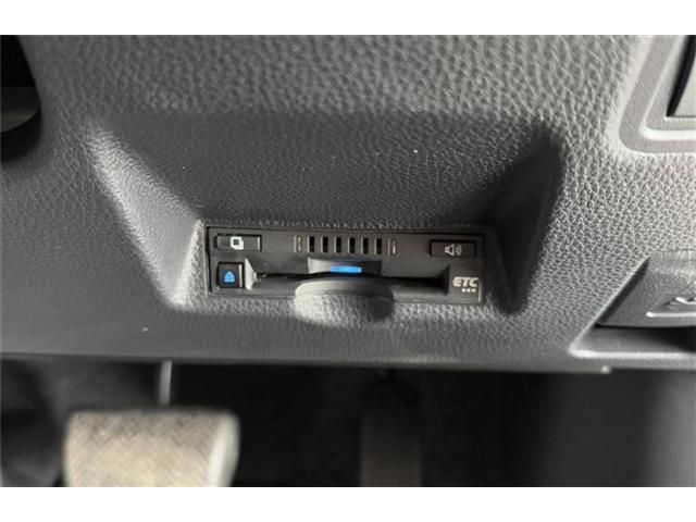 TOYOTA YARIS HYBRID 2022