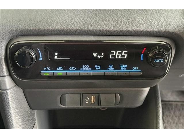 TOYOTA YARIS HYBRID 2022