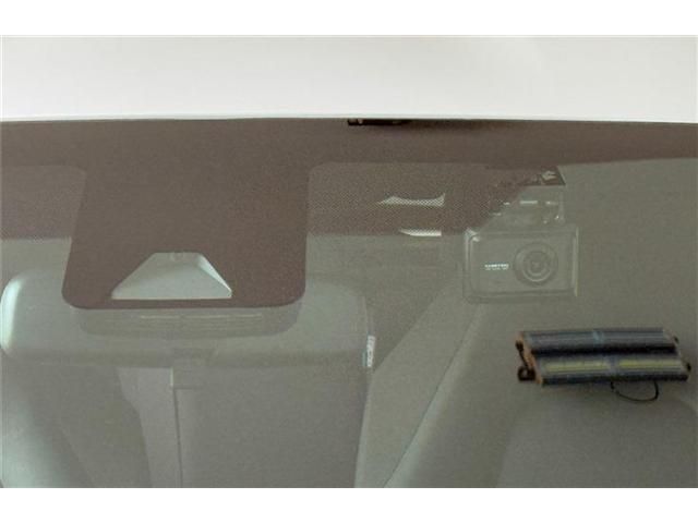 TOYOTA YARIS HYBRID 2022