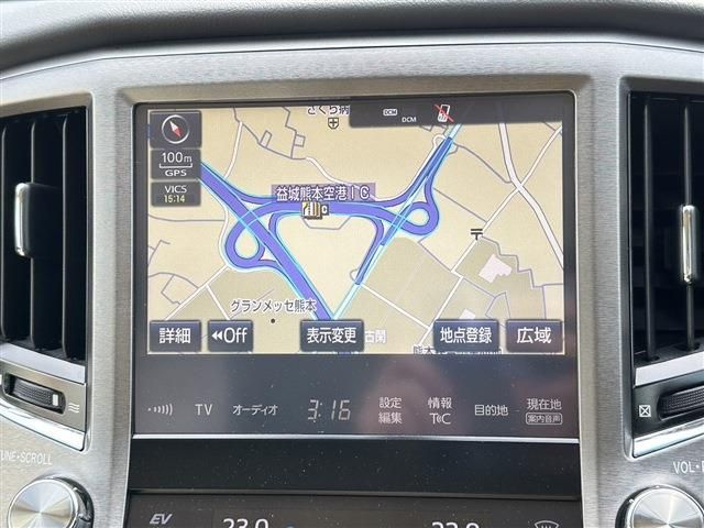 TOYOTA CROWN MAJESTA HYBRID 2016