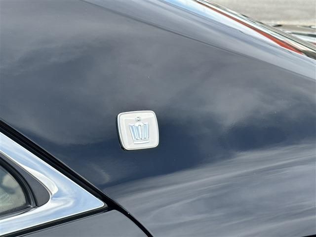 TOYOTA CROWN MAJESTA HYBRID 2016