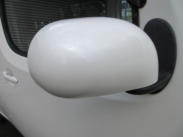 NISSAN CUBE 4WD 2009