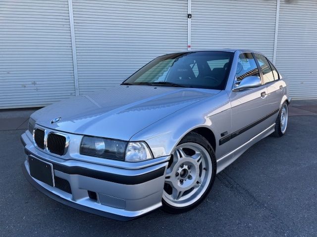BMW BMW M3 sedan 2000