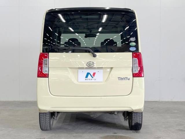 DAIHATSU TANTO 4WD 2018