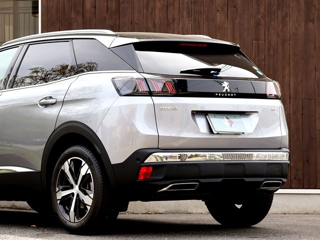 PEUGEOT PEUGEOT 3008 2024