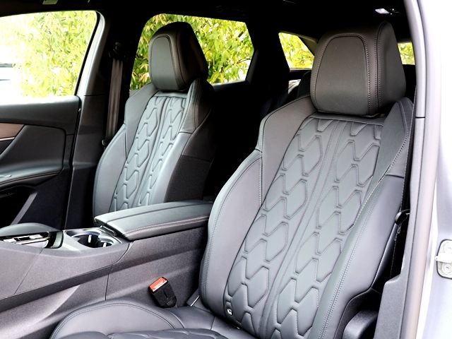 PEUGEOT PEUGEOT 3008 2024