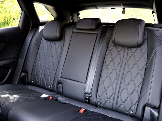 PEUGEOT PEUGEOT 3008 2024