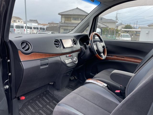 DAIHATSU TANTO Exe CUSTOM 2011