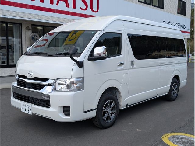 TOYOTA HIACE wagon 4WD 2025