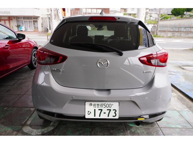 MAZDA MAZDA2 2025