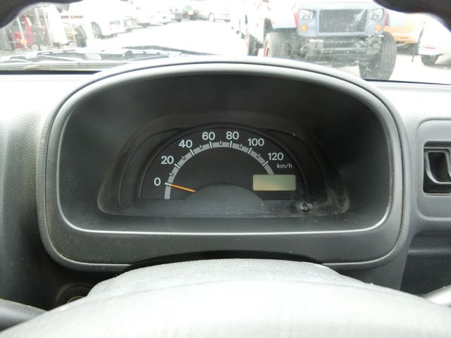 SUZUKI CARRY truck 4WD 2003