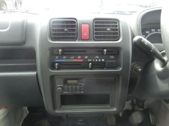 SUZUKI CARRY truck 4WD 2003