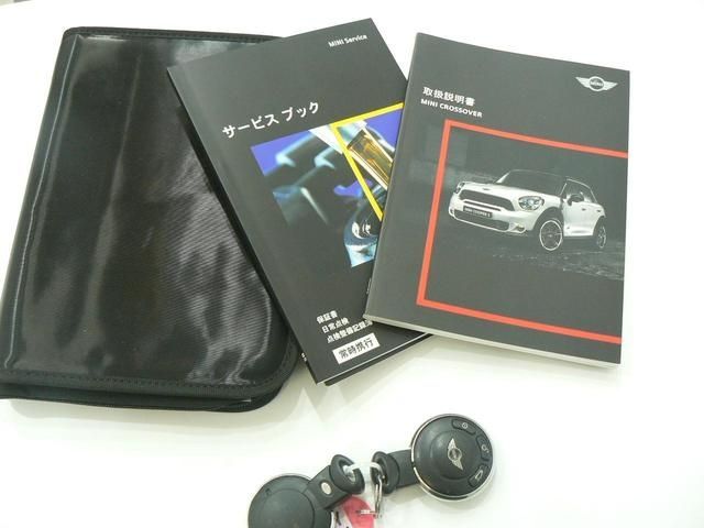 BMW BMW MINI COOPER CROSSOVER 2012