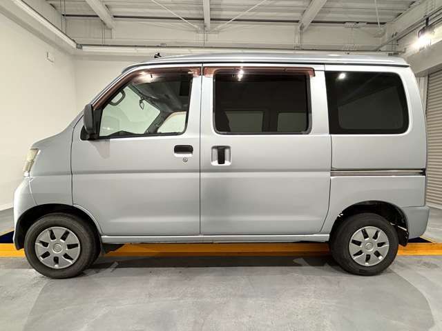 DAIHATSU HIJET CARGO 4WD 2010