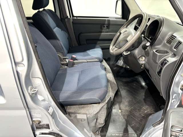 DAIHATSU HIJET CARGO 4WD 2010