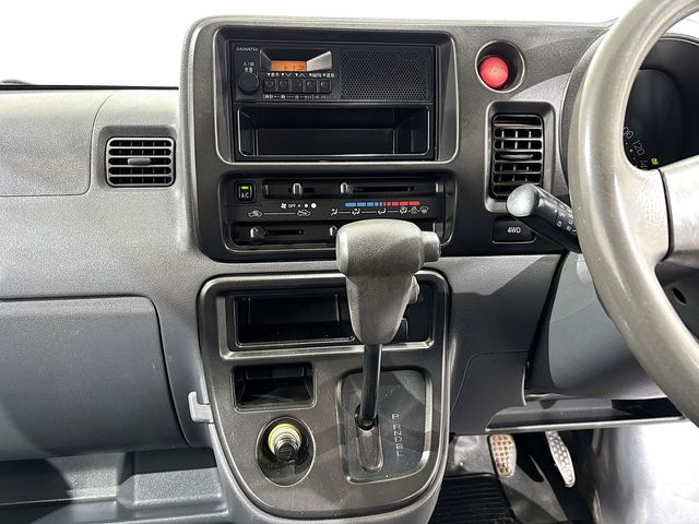 DAIHATSU HIJET CARGO 4WD 2010