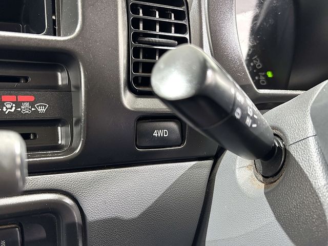 DAIHATSU HIJET CARGO 4WD 2010