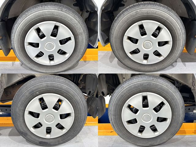 DAIHATSU HIJET CARGO 4WD 2010