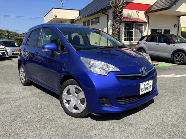 TOYOTA RACTIS 2014