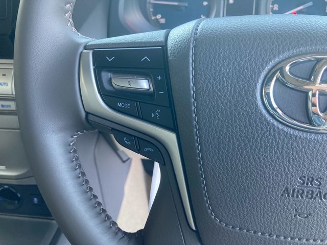 TOYOTA LANDCRUISER PRADO 2022