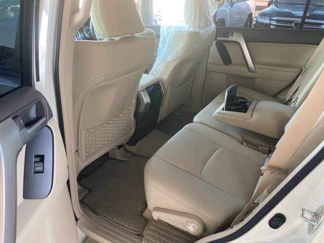 TOYOTA LANDCRUISER PRADO 2022