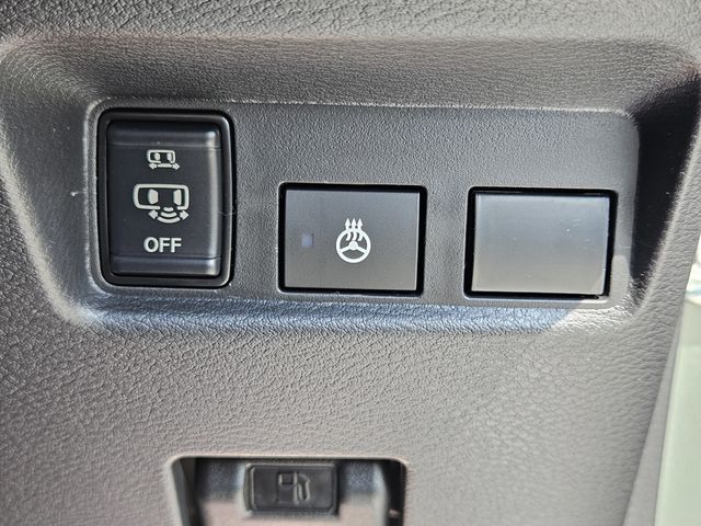 MITSUBISHI DELICA MINI 2025