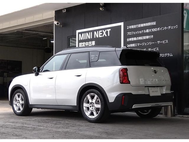 BMW MINI COUNTRYMAN 2024