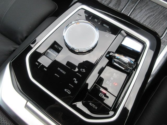 BMW BMW 7series 2024