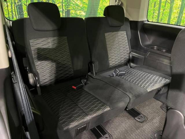 MITSUBISHI DELICA D:5 4WD 2024