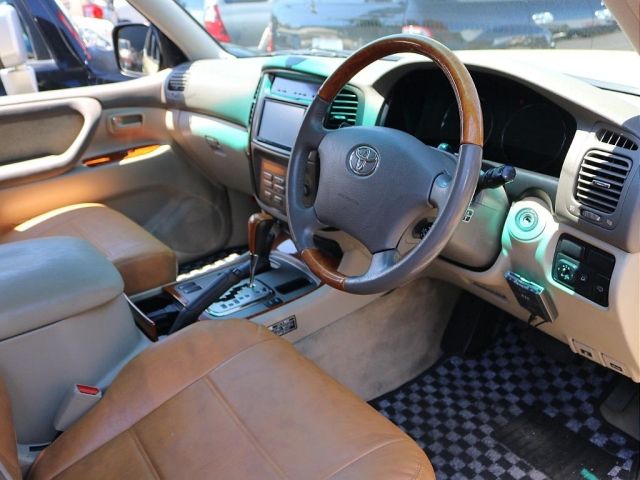 TOYOTA LANDCRUISER wagon 2004