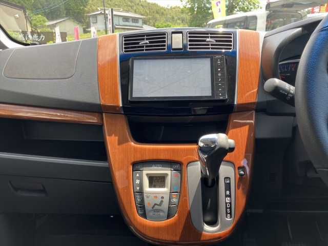 DAIHATSU MOVE CUSTOM 2014